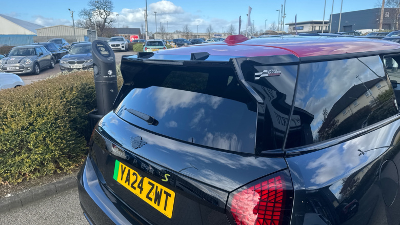 MINI Cooper 160kW SE Sport 54kWh 3dr Auto Electric Hatchback